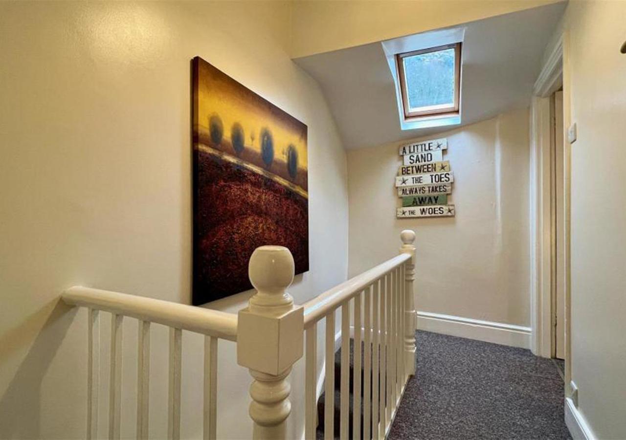 Luxury 4 Bedroom Seaside Apartment - Glan Y Werydd House Бармут Екстериор снимка