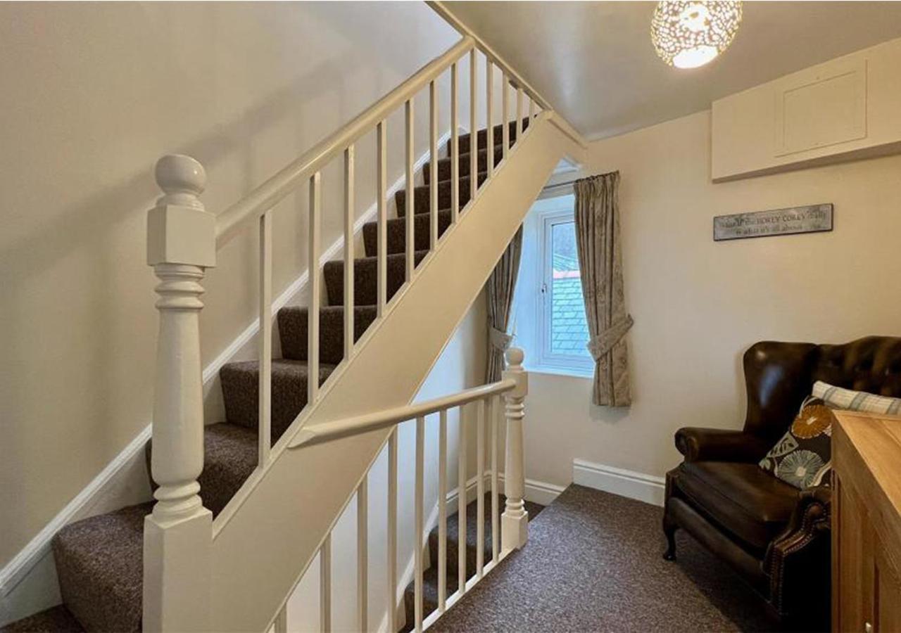 Luxury 4 Bedroom Seaside Apartment - Glan Y Werydd House Бармут Екстериор снимка