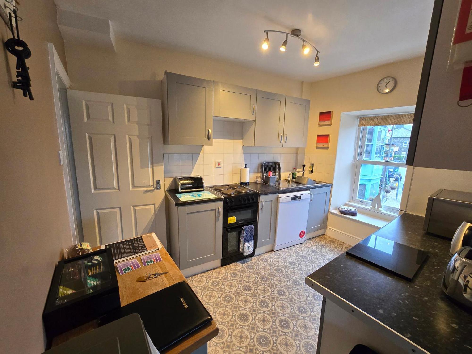 Luxury 4 Bedroom Seaside Apartment - Glan Y Werydd House Бармут Екстериор снимка